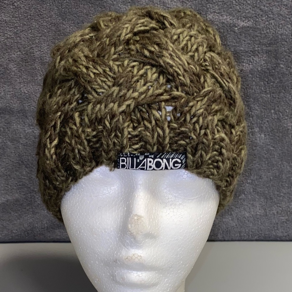 Billabong Olive Green Chunky Cable Knit Beanie